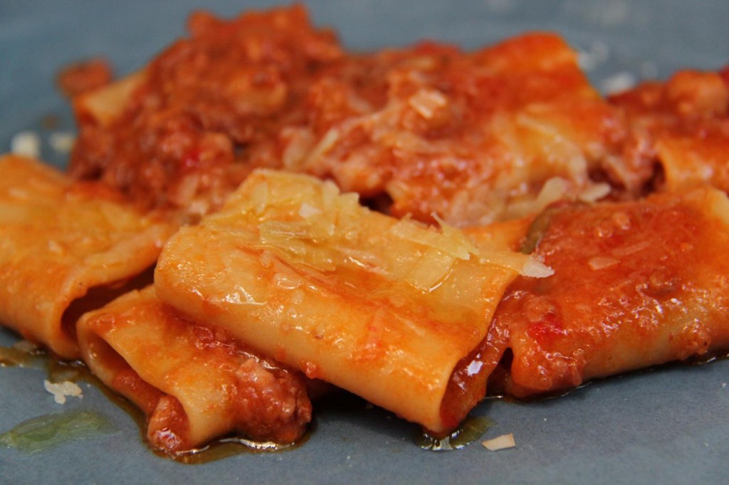 Paccheri al ragù